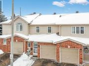 10 430 Mapleview Drive E, Barrie, ON, L4N 0H4 townhouse...