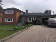 10 Axsmith Crescent Toronto ON M2J 3K3 3 Bedroom House...