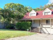 10 Barramundi Street, Macleay Island, QLD 4184
