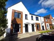 10 Bedford Meadows 10 Bedford Meadows