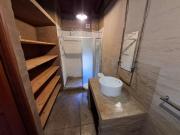 10 Bedroom Apartment in Brooklyn