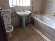 10 Bedroom Flat in Berea