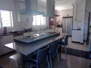 10 Bedroom House in Fairview