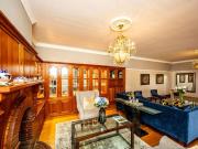 10 Bedroom House in Vincent