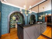 10 Bedroom House in Vincent