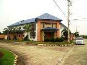 10 Bedroom House & Lot for RENT or SALE with private...