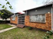10 bedroom house on the market in ke.