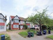 10 bedroom semi detached house for rent in Watford Way,...
