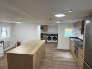 10 bedroom terraced house to rent