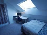 10 Bedrooms Flat for rent in Headingley Avenue,...