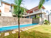 10 Bedrooms House For Sale in Valle Golf and Country Club
