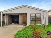 10 Bloomfield Crescent, Taylor ACT 2913