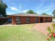 10 Campaspe Street, Echuca House for rent Listed by...