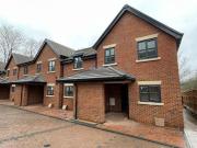 10 Crescent Drive GU12, 3 bedroom terraced house to rent...