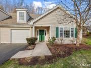 10 Eaton Cir Unit 10, West Hartford, CT 06117