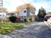 10 Esmond Crescent, Toronto, ON, M9W 3P8 house for sale...