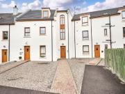 10 Flowerfield Court