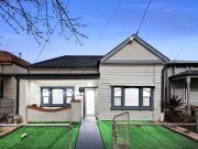 10 Gallant Street, Footscray 10 Gallant Street, Footscray