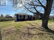 10 Greenwood Avenue, Grand Falls Windsor Nl, NL, A2A 1S3...