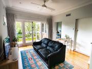 10 Heights Crescent, Middle Cove, NSW 2068