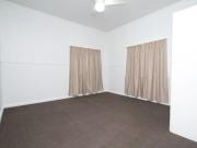 10 Hill Crescent, West Gladstone