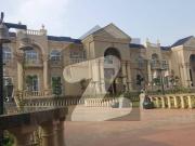 10 Kanal Brand New Luxury Palace For Sale In Gulberg...