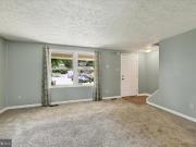 10 Knaves Court