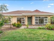 Cute As a Button and Close to all the Action! Cute As a Button and Close to all the Action!