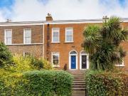 10 Leeson Court, Leeson Street Upper, Ballsbridge, Dublin 4