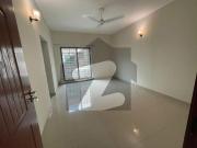 10 marla 3 bed flat available for rent in askari 11 sec...