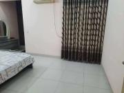 10 marla 3 bed upper portion near wahdat road iqbal town...