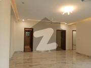 10 marla 3 bedroom brand new flat available for sale