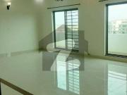 10 marla 3 bedroom flat availble for sale in askari 11...