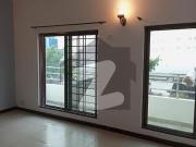 10 marla 3 bedrooms apartment available for rent askari...