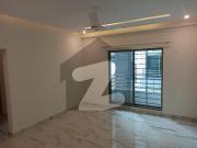 10 marla 3 bedrooms apartment available for rent askari...