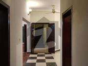 10 marla 3 bedrooms sd house available for sale