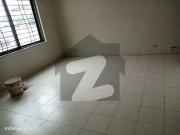 10 marla 5 bedrooms sd house available for rent askari...