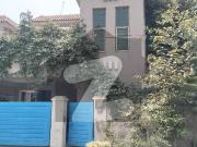 10 marla 5 bedrooms sd house available for sale 12 kv...