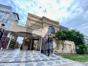 10 marla banglow house very super hot location in dha...