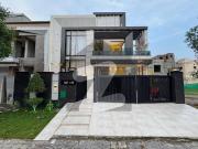 10 marla beautiful facing park house for sale in...