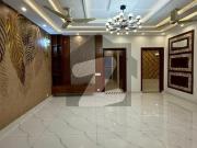 10 marla beautiful full house for rent sector c bahria...
