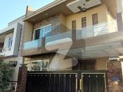 10 Marla Beautiful House Available In Phase 3 Bahria Town