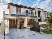 10 marla beautiful house for sale