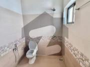 10 Marla Beautiful House For Sale Bahria Town Phase 8...