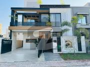 10 marla beautiful house for sale in rafi block sector e...
