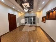 10 Marla Beautiful House In Bahria Town Phase 4