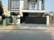 10 Marla Beautiful Modern Design House is for Sale in...