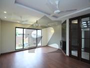 10 marla beautiful modern house for rent in dha phase 6
