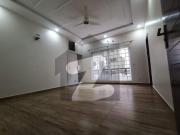 20 marla beautifull brand new house availble for rent...