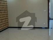 10 marla beautifull brand new house with solar availble...